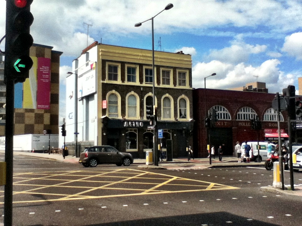 THE HORNSEY ROAD July 2012